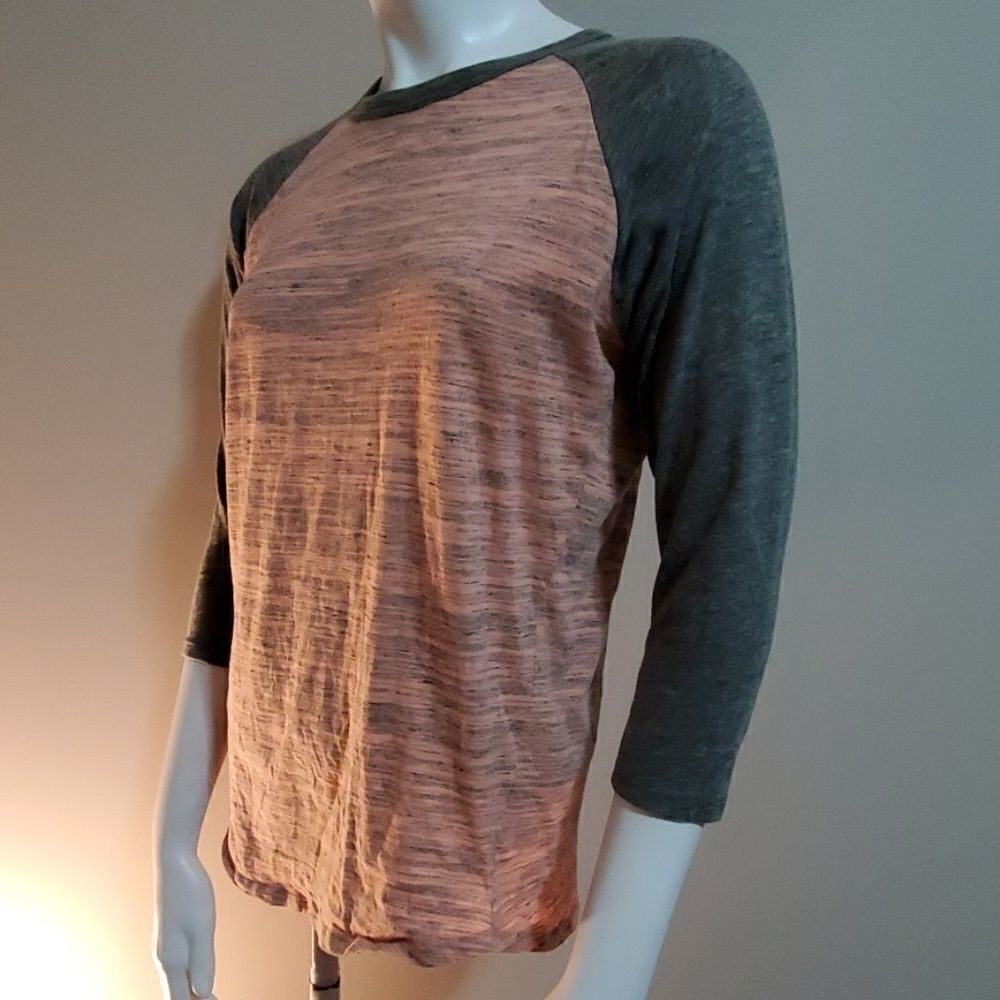 LuLaRoe Pink & Gray Top (XS)